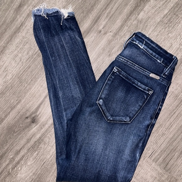 Kancan - Picture 2 of 2